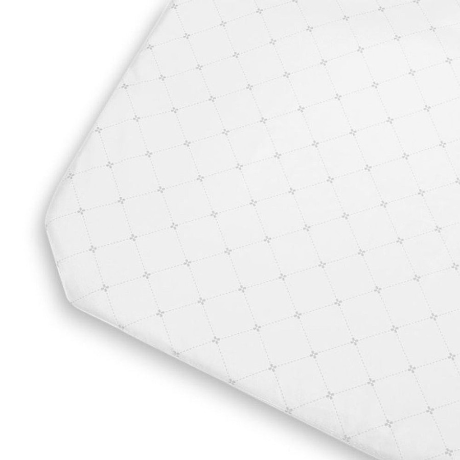 On-The-Go Snuggle Bugz | Remi Playard Waterproof Mattress Cover